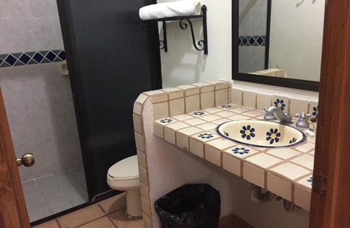 Colima Hotel | Hotel Montroi Express