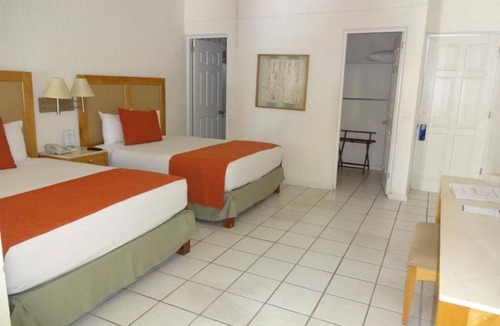 Campo de Golf Fonatur Hotel | Hotel ∙ Spacious 1BR Condo Walking Distance to Punta Sur Golf Course