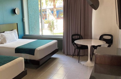 Abasolo Hotel | Hotel Parque Acuático La Caldera