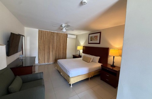Nueva Ensenada Hotel | Hotel Presidente