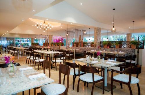 Puerto Marques Hotel | Hotel Princess Mundo Imperial Riviera Diamante Acapulco All Inclusive
