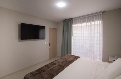 Guadalajara Hotel | Hotel Puerta Gala 2903