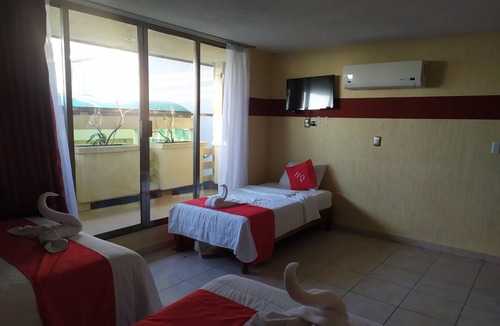 Coatzacoalcos Hotel | Hotel Quetzalcóatl