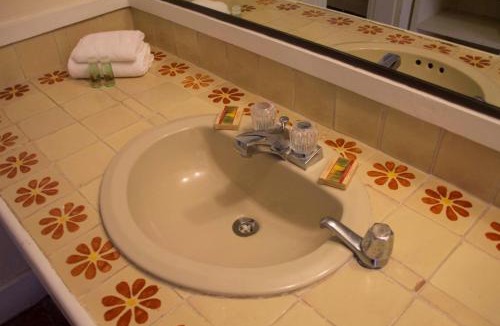 Ensenada Hotel | Hotel Quintas Papagayo