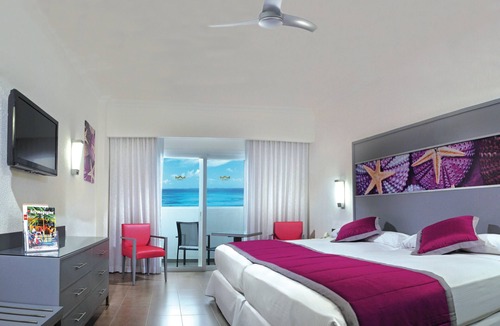 Punta Cancun Resort | Hotel Riu Cancun - Adults Only - All Inclusive