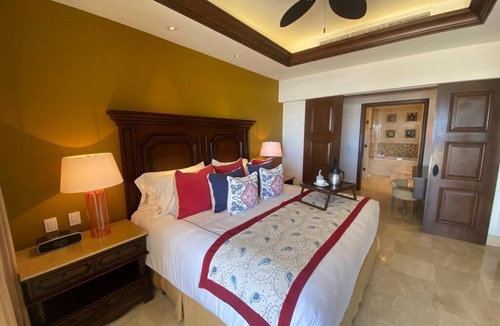 Marina Hotel | Hotel Room in the Best Resort in Cabo San Lucas