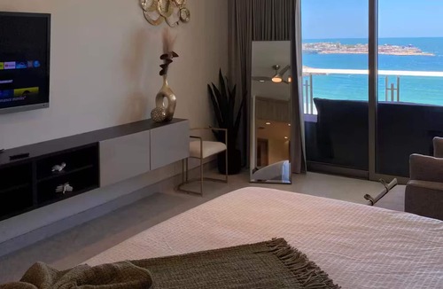 Bella Vista Resort | Hotel room, Modern, Cozy, Amazing Ocean View