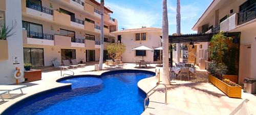 Downtown Cabo San Lucas Hotel | Hotel Santa Fe Los Cabos by Villa Group