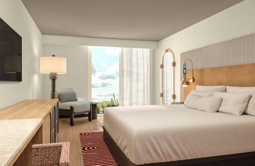 Civic Center Mall Hotel | Hotel Solaya, part of JdV by Hyatt