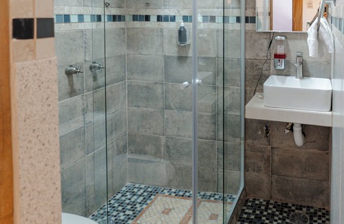 Tonala Hotel | Hotel & Suites Punto Oriente