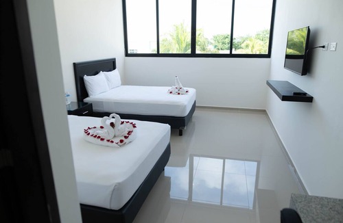 Xcumpich Hotel | Hotel & Suites Yuca Ville