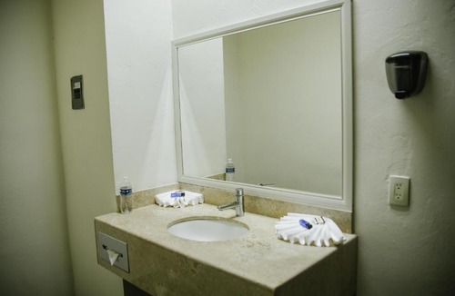 Ciudad Madero Hotel | Hotel Tres Soles