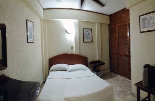 Hornos Hotel | Hotel Valadié