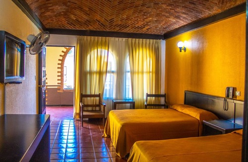Morelia Hotel | Hotel Villa Capri Morelia