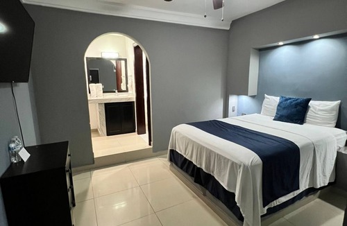 Ferrocarrilera Hotel | Hotel Vista Marina