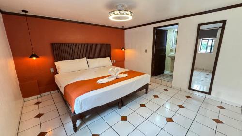 Ciudad Guzman Hotel | HOTEL ZAPOTLAN