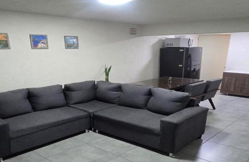 Tlajomulco de Zuniga Apartment | House 15 Min from GDL Airport Albereda Residencial