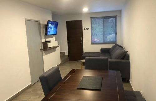 Zapopan House | House in gated community, 12 min from Guadalajara Stadium