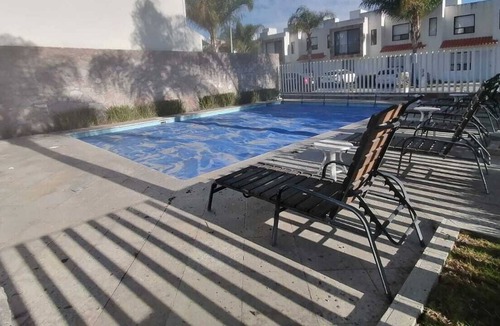 Queretaro House | House
