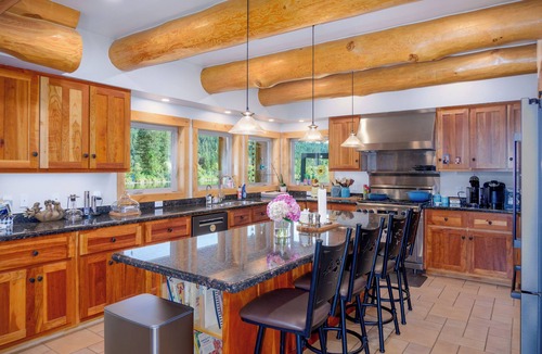 Libby House | House on the river with an amazing view of the Cabinet Mountains!