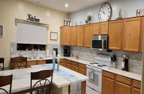 Sundance Villa | Huge Home - Heated Pool - Beautiful Backyard Oasis