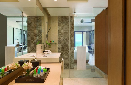 Punta Cancun Resort | Hyatt Ziva Cancun All Inclusive