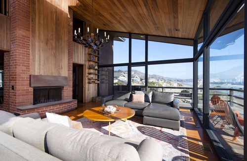Cayucos House | Iconic Oceanfront Cayucos Beach Home, Panoramic View Room, Wrap Around Deck, and