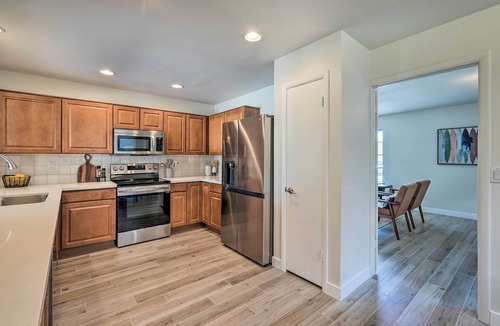 Arrowhead Ranch House | Ideal for Snowbirds! Poolside Getaway in Glendale