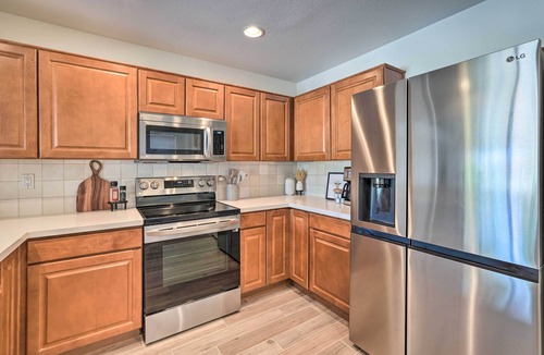 Arrowhead Ranch House | Ideal for Snowbirds! Poolside Getaway in Glendale