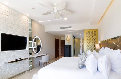 Cabo San Lucas Resort | Incredible Junior Suite Ocean View at Garza Blanca 5-Star Resort: Los Cabos