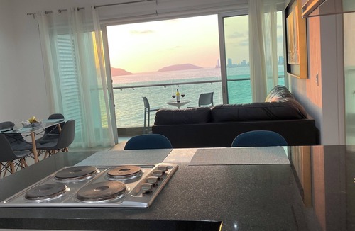 Mazatlan Condo | Incredible ocean sunset views from bedroom, living area &balcony - Torre Eme!