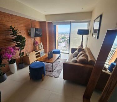 Guadalajara Apartment | Increible depa por lomas del country 1906B