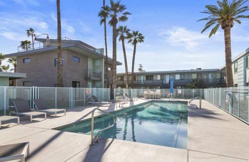 South Scottsdale Apartment | Intimate well appointed Studio w Pool