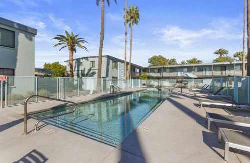 South Scottsdale Apartment | Intimate well appointed Studio w Pool