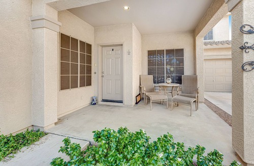 Orchards House | Inviting escape with private pool, fast WiFi & outdoor kitchen