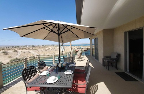 Lake Havasu City Condo | It's A King's View On the Bridgewater Channel