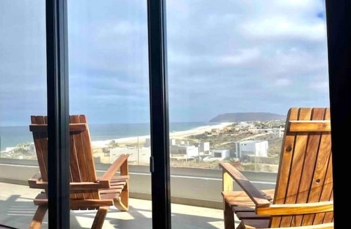 Cerritos House | Jaw dropping Ocean and Mountain Views!