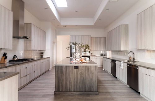 Camelback Foothills Villa | Julep by AvantStay | Stylish 9 BR Estate w/Mid-Century Modern Decor