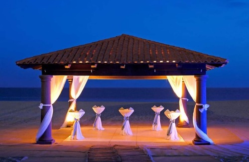 Paraiso Escondido Cabin | Junior Suite @ Pueblo Bonito Sunset Beach Sleeps 4