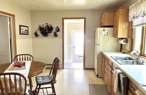 Two Harbors House | Just a hop, skip and a jump to the start of Grandma’s Marathon