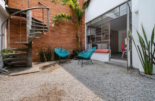 Miguel Hidalgo Apartment | JUUB Colorful, Studio in New Polanco District (R1)