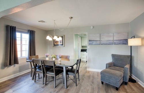 Camelback East House | King Bed & Pet-Friendly: Cozy Phoenix Getaway