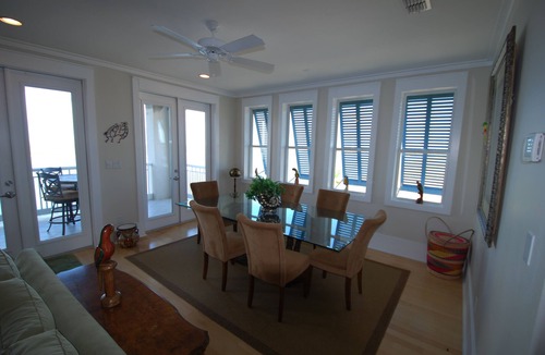 The Shores House | Kokopelli! Breathtaking Sunset Views! Lookout Tower! 4 Bedroom Villa on the Bay