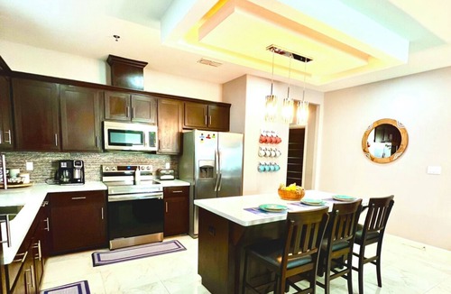 McAllen Apartment | La Petite Magnolia, family and pet friendly