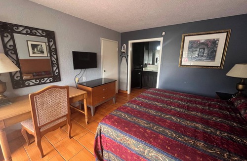 Brownsville Hotel | La Posada Inn By OYO Brownsville