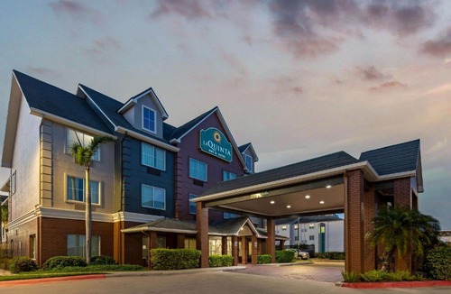 Pharr Hotel | La Quinta by Wyndham Pharr North McAllen