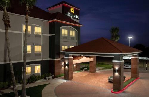 Raymondville Hotel | La Quinta Inn Suites by Wyndham Raymondville Harlingen