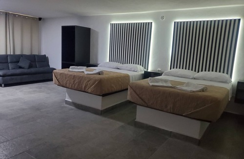 Costera Acapulco Hotel | Lacosta Joss