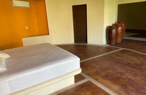 Pie de la Cuesta Hotel | Laguinn Hotel Acapulco