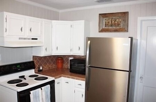 Port Mansfield House | Laguna Flats Lodge. 3 Bedroom, 2 Bath. Close to Public Pier or Boat Launch.